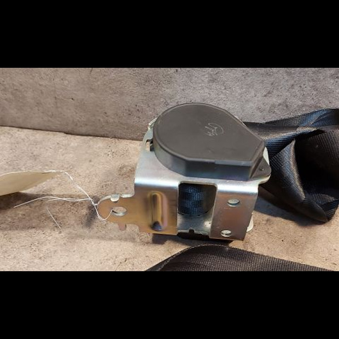 Ceinture arrière droite occasion DACIA DUSTER Phase 1 03-2010->12-2013 1.5 DCI 90ch 8200751262 3