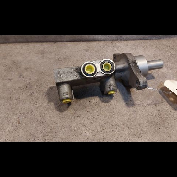 Maitre cylindre occasion DACIA DUSTER Phase 1 03-2010->12-2013 1.5 DCI 90ch 2