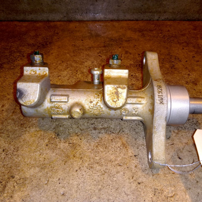 Maitre cylindre occasion DACIA DUSTER Phase 1 03-2010->12-2013 1.5 DCI 110ch 1