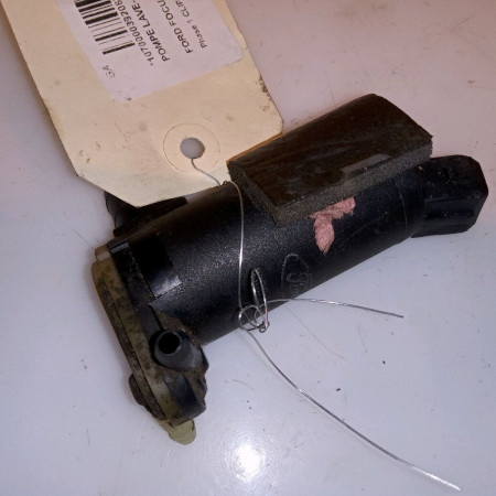 Pompe lave-glace avant occasion FORD FOCUS I Phase 1 CLIPPER 10-1998->12-2004 1.8 TDDi 90ch 1698640