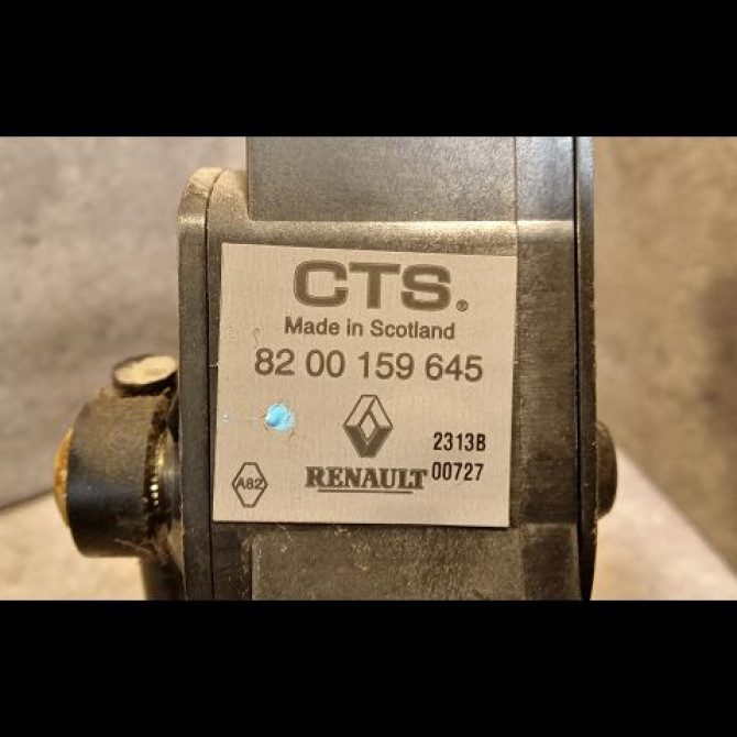 Potentiometre accelerateur occasion RENAULT SCENIC II Phase 1 03-2004->09-2006 1.9 DCI 120ch 3