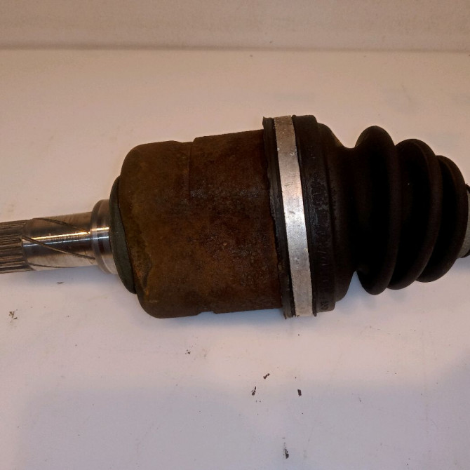 Transmission avant droite occasion OPEL TIGRA II Phase 1 09-2004->... 1.4i 90ch 26095017 3