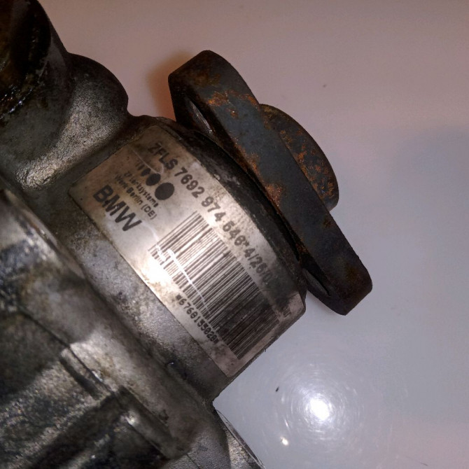 Pompe direction assistee occasion B.M.W. SERIE 1 I Phase 1 05-2004->12-2006 120d 32416768155 4