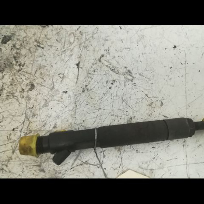 occasion FORD FIESTA IV Phase 2 09-1999->09-2002 1.8 D 1213938 2