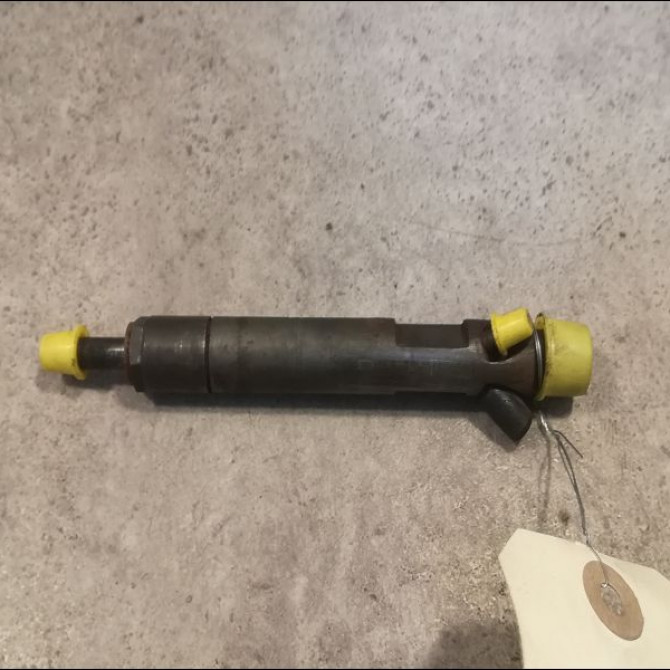 occasion FORD FOCUS I Phase 1 10-1998->09-2004 1.8 TDDI 90ch 1213938 1