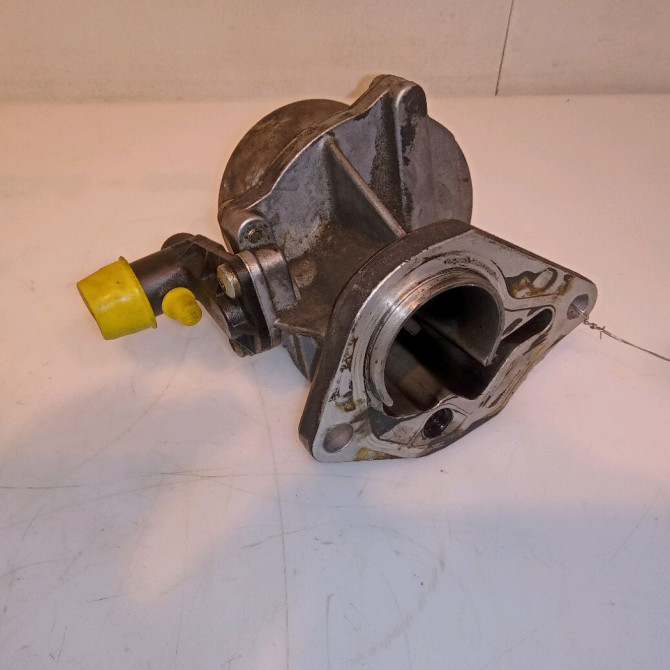 Pompe a vide occasion RENAULT MEGANE SCENIC I Phase 2 08-1999->06-2003 1.9 DCI 8200689330 2