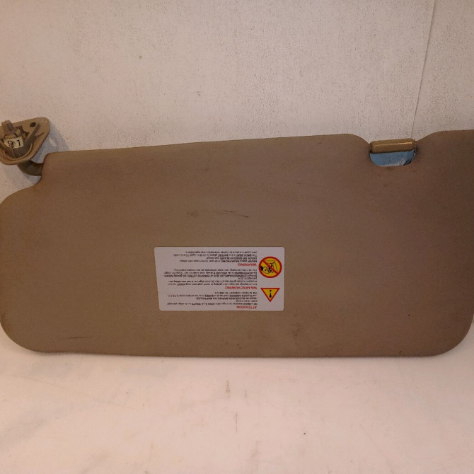 Pare-soleil droit occasion NISSAN X-TRAIL I Phase 2 01-2004->11-2007 2.2 DCI 964008H91A 1