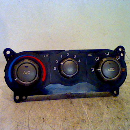 Commande de chauffage occasion HYUNDAI MATRIX Phase 1 09-2001->09-2009 9725017100