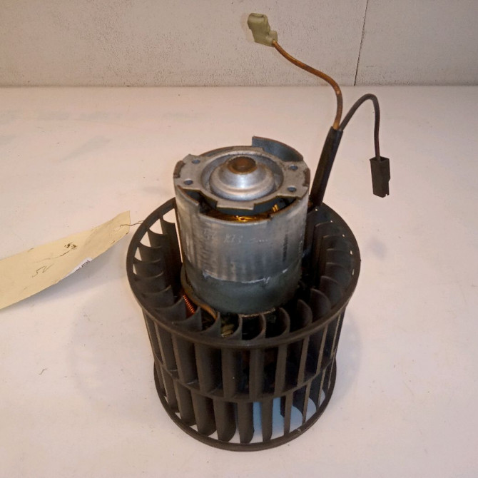 Ventilateur de chauffage occasion FORD FIESTA III Phase 2 01-1994->10-1996 1.8 D 1