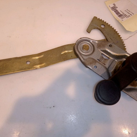 Mecanisme leve-glace arrière droit occasion FORD FIESTA III Phase 2 01-1994->10-1996 1.8 D