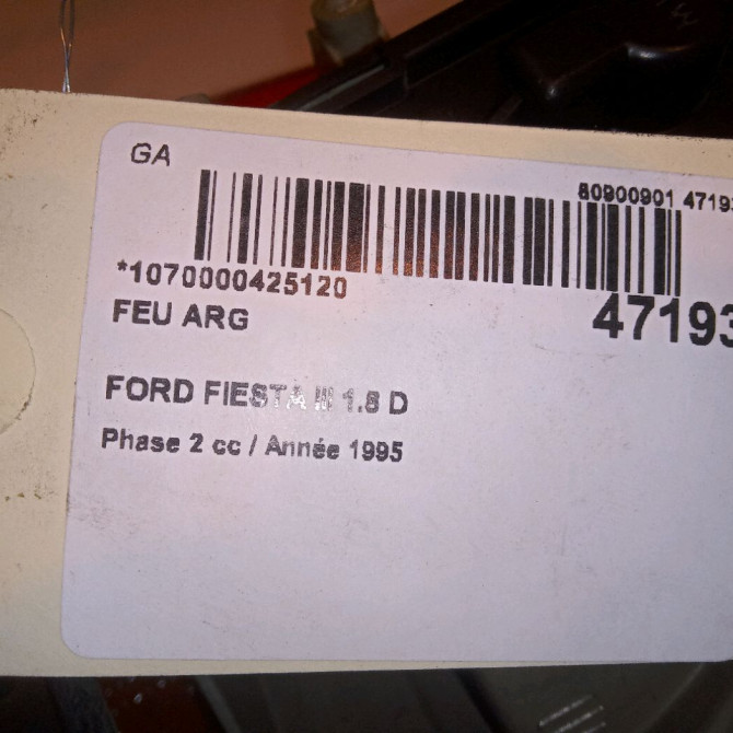 Feu arrière gauche occasion FORD FIESTA III Phase 2 01-1994->10-1996 1.8 D 4