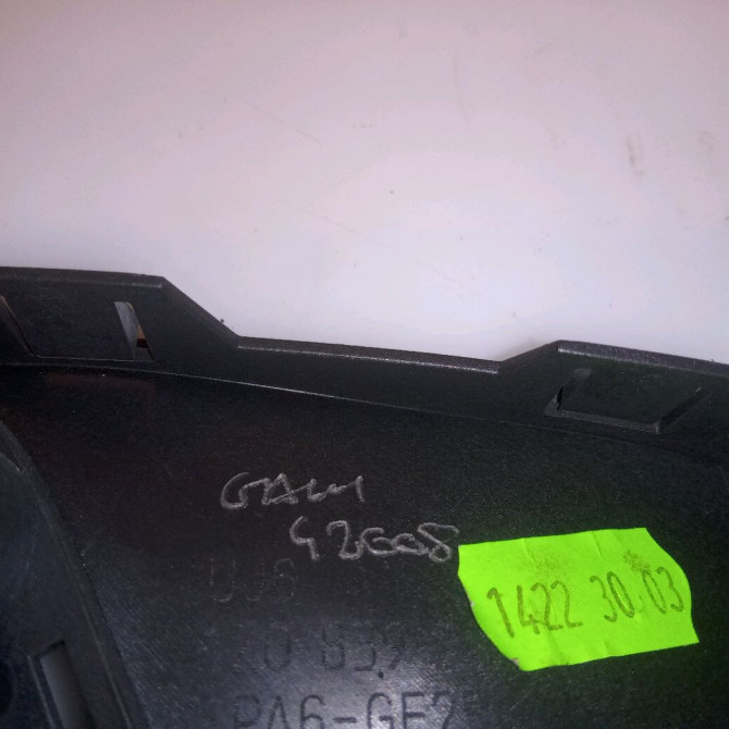 Poignee int porte arg occasion SKODA YETI 5L0839221A2ZZ 3