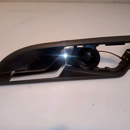 Poignee int porte avg occasion SKODA YETI 5L08372212ZZ