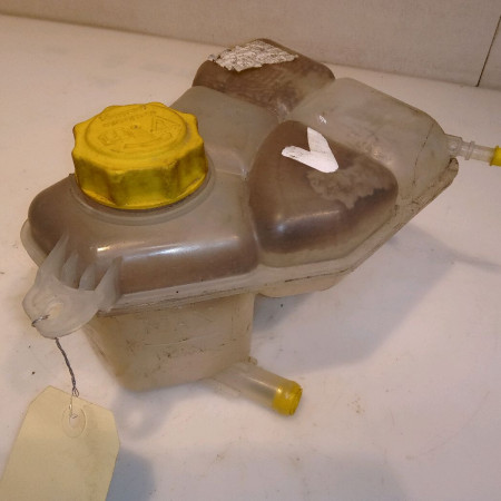 Vase expansion occasion FORD FIESTA V Phase 1 09-2002->10-2005 1.4i