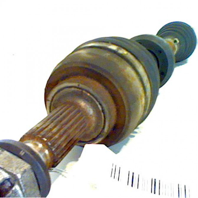 Transmission avant gauche occasion RENAULT TWINGO II Phase 1 06-2007->11-2011 1.5 DCI 75ch 8201055632 1