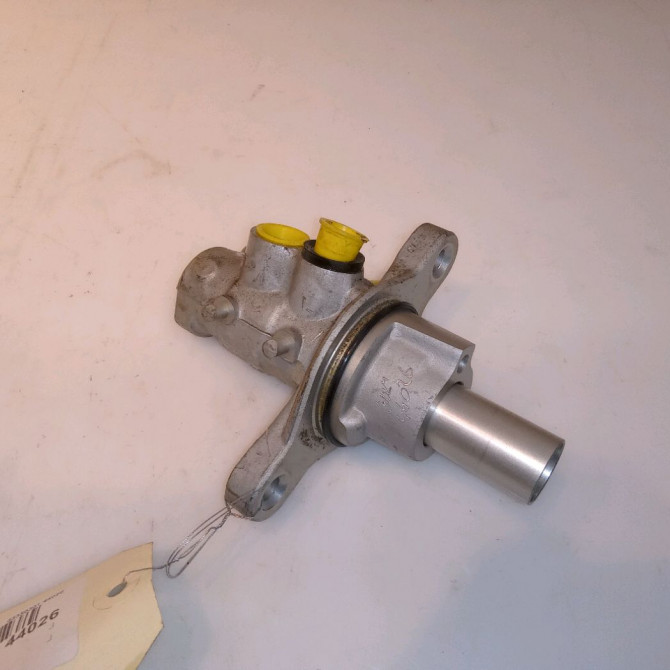 Maitre cylindre occasion ALFA ROMEO MI.TO 77365715 1