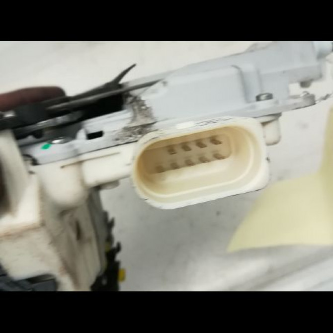 Serrure porte avg occasion AUDI A4 II Phase 2 09-2004->04-2008 2.0 TDi 140ch 401837015 3