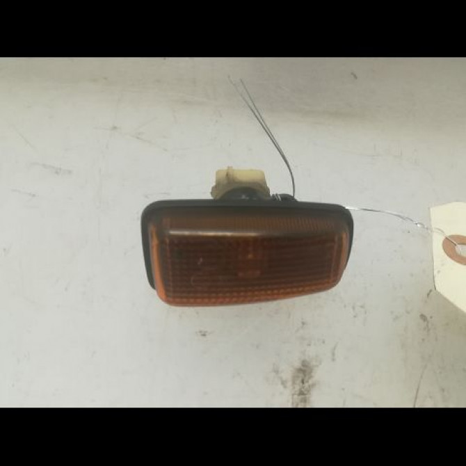 Répétiteur aile droite occasion PEUGEOT 806 Phase 1 06-1994->12-2001 2.1 12v 632545 1