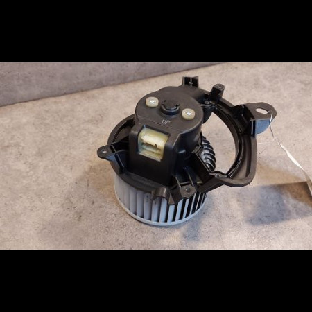 Ventilateur de chauffage occasion ALFA ROMEO MI.TO MI.TO Phase 1 2008-09-01->2016-12-31 1.3 JTDM 95ch 77365054