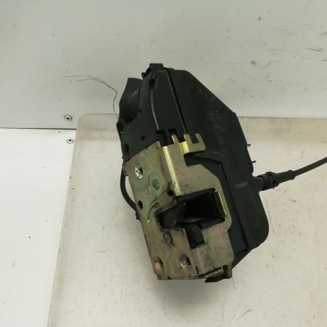 Serrure porte avg occasion RENAULT MEGANE II Phase 1 09-2003->12-2005 8200119122 2