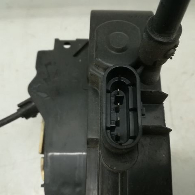 Serrure porte avg occasion RENAULT MEGANE II Phase 1 09-2003->12-2005 8200119122 4