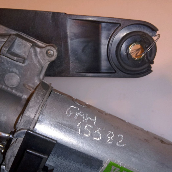 Moteur essuie-glace arrière occasion HONDA CIVIC VI Phase 1 03-2001->12-2003 1.6i 110ch 76700S6DE01 3