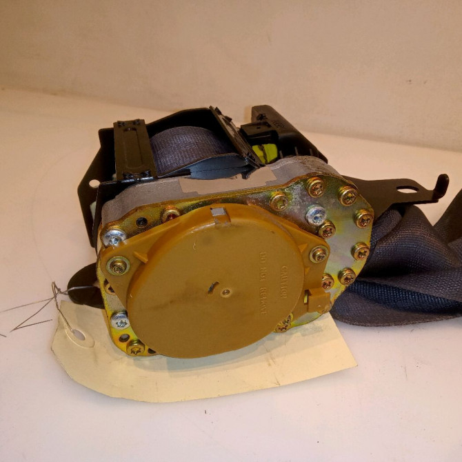 Ceinture avant gauche occasion HONDA CIVIC VI Phase 1 03-2001->12-2003 1.6i 110ch 81850S6DG01ZA 3