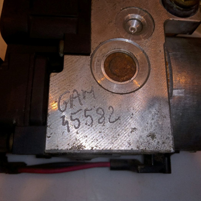 Unité hydraulique ABS occasion HONDA CIVIC VI Phase 1 03-2001->12-2003 1.6i 110ch 57110S6DG60 5