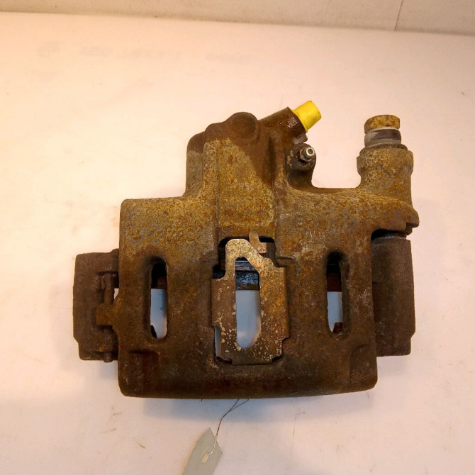 Etrier de frein avant gauche occasion CITROEN JUMPY I Phase 1 09-1995->12-2003 1.9 D 69ch 441071 1