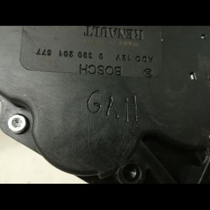 Moteur essuie-glace arrière occasion RENAULT MEGANE II Phase 1 09-2003->12-2005 1.5 DCI 80ch 8200080900 3