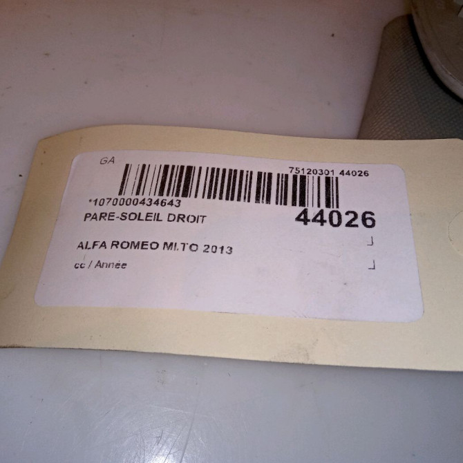 Pare-soleil droit occasion ALFA ROMEO MI.TO 156106763 4