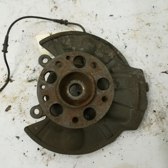 Moyeu avg occasion MERCEDES CLASSE A I Phase 1 01-1998->03-2001 A 170 CDI 1689810627 2