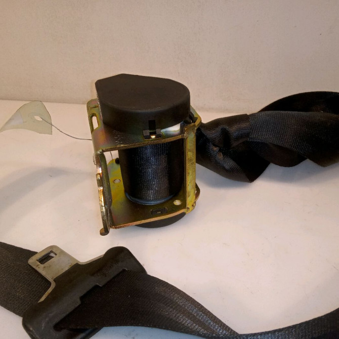 Ceinture arrière gauche occasion PEUGEOT 407 COUPE Phase 1 10-2005->12-2011 2.7 HDI 204ch 8974TV 2