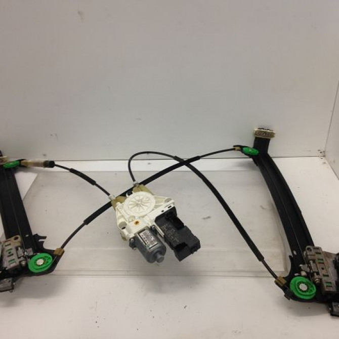 Mecanisme + moteur lève-glace avant droit occasion PEUGEOT 407 COUPE Phase 1 10-2005->12-2011 2.7 HDI 204ch 9222V7 1