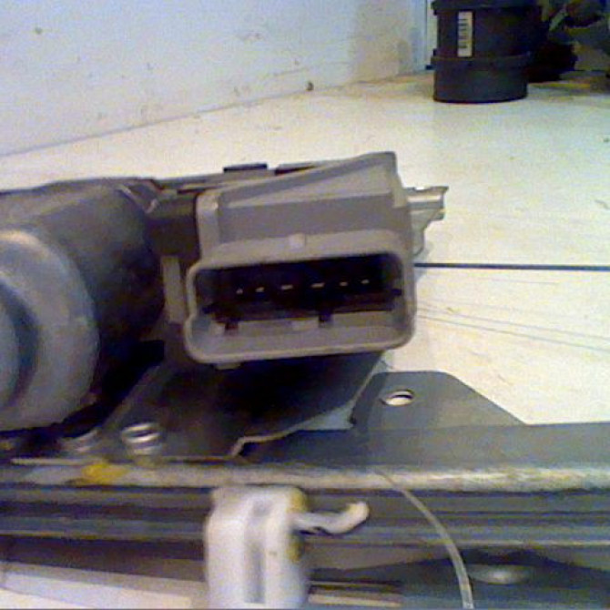 Mecanisme+moteur leve-glace ard occasion PEUGEOT 307 Phase 2 06-2005->03-2008 1.6 HDI 16v 110ch 9224A4 2