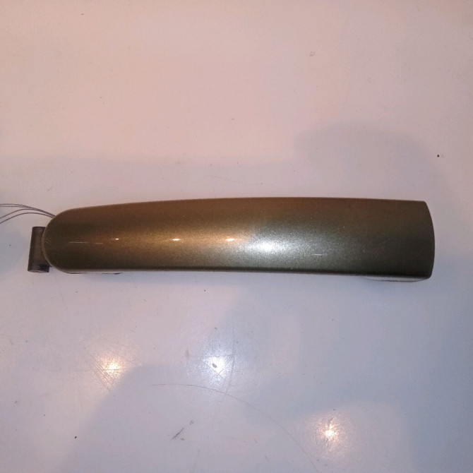 Poignee ext porte arg occasion SKODA YETI 5N0837205MGRU 1