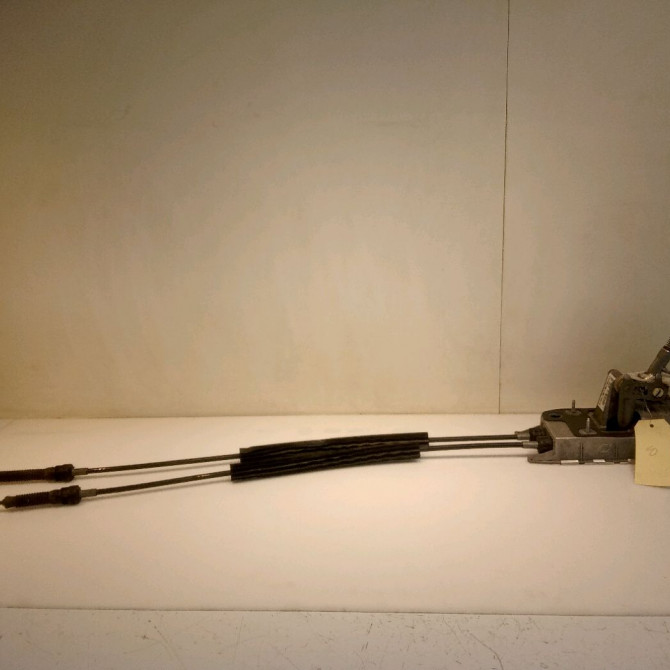 Tringlerie boite occasion SKODA YETI 1