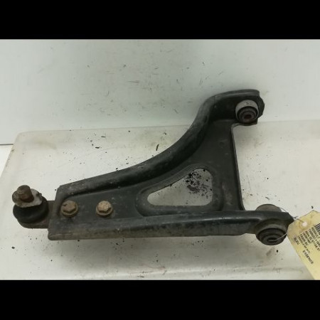 Triangle inf avd occasion RENAULT TWINGO I Phase 1 04-1993->08-1998 Air 8200737126