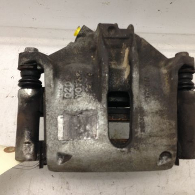 Etrier de frein avant droit occasion PEUGEOT 208 208 Phase 1 2012-03-01->2015-09-30 1.4 HDI 68ch 4400R7 1