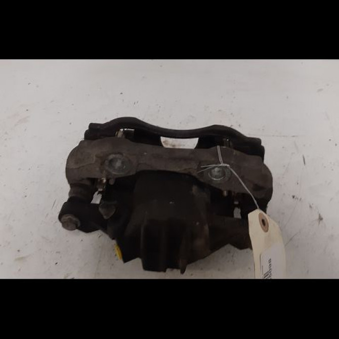 Etrier de frein avant droit occasion PEUGEOT 208 208 Phase 1 2012-03-01->2015-09-30 1.4 HDI 68ch 4400R7 2