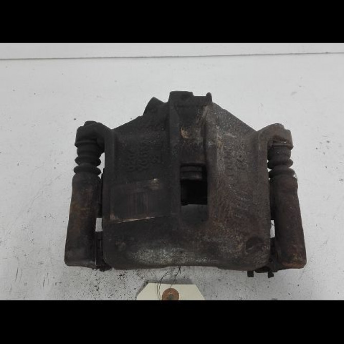 Etrier de frein avant droit occasion CITROEN C3 PICASSO Phase 2 09-2012->... 1.6 HDI 90ch 4400R7 1