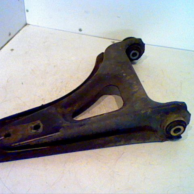 Triangle inf avg occasion RENAULT TWINGO I Phase 3 08-2000->06-2007 1.2i 8200737125 1