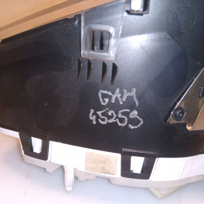 Compteur occasion PEUGEOT 208 208 Phase 1 2012-03-01->2015-09-30 1.6 E-HDI 92ch 9813869080 3