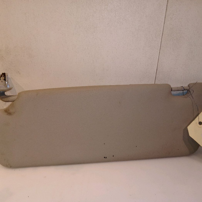 Pare-soleil droit occasion AUDI A3 II Phase 2 06-2008->07-2012 8P0857552AE9V4 2