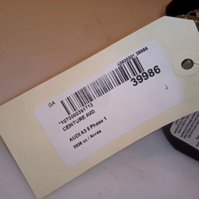 Ceinture avant droite occasion  8P3857706DV04 4