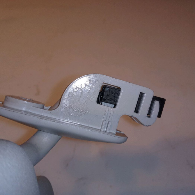 Pare-soleil droit occasion  8P0857552AE9V4 3