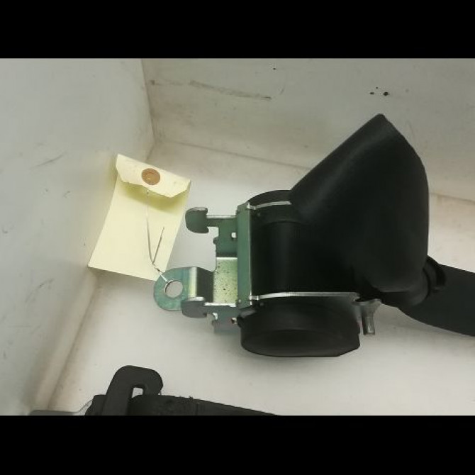 Ceinture centrale arriere occasion CITROEN C3 PICASSO Phase 1 02-2009->08-2012 1.6 HDi 16v 90ch 8975ES 2