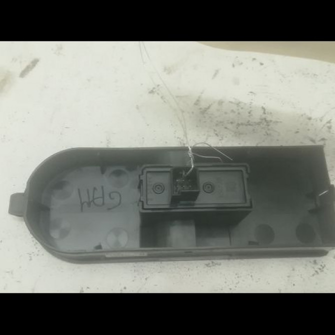 Commande lève-glace porte avant droite occasion OPEL ASTRA III ASTRA III Phase 1 2004-04-01->2006-12-31 1.9 CDTI 120ch 13228881 2