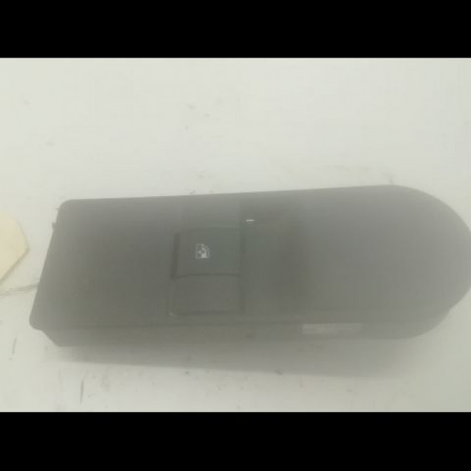 Commande lève-glace porte avant droite occasion OPEL ZAFIRA II Phase 1 07-2005->12-2007 1.9 CDTI 120ch 13228881 1