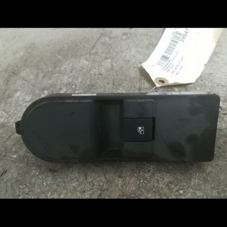 Commande lève-glace porte avant droite occasion OPEL ZAFIRA II Phase 2 01-2008->12-2014 13228881